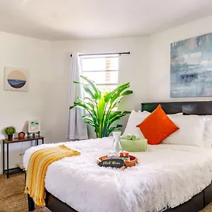  Apartment Short North Convention Private Parking Pets United States